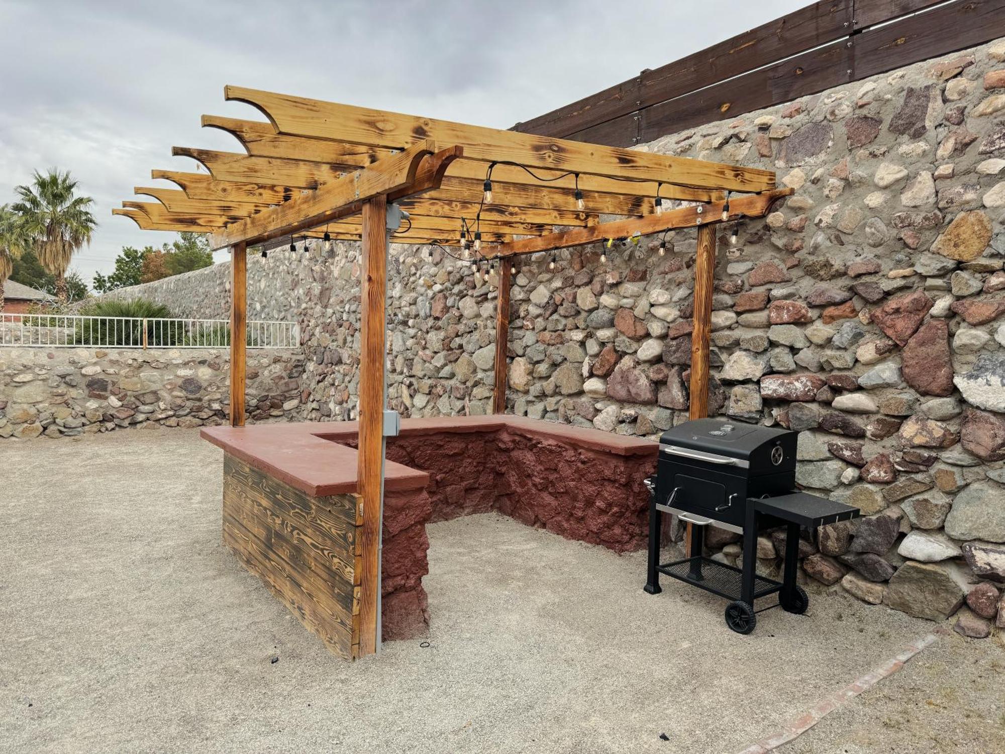 Peaceful West: 4Br Dusk Haven Villa El Paso Exteriör bild